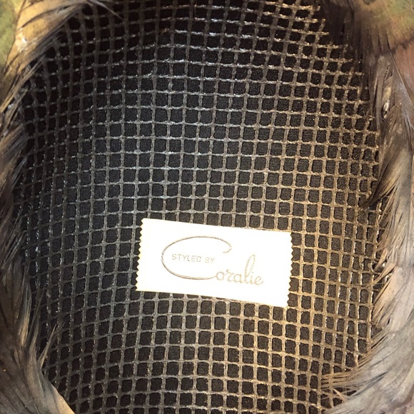 Circa 70’s ladies all feather brim hat. Fits most. - Picture 2 of 8